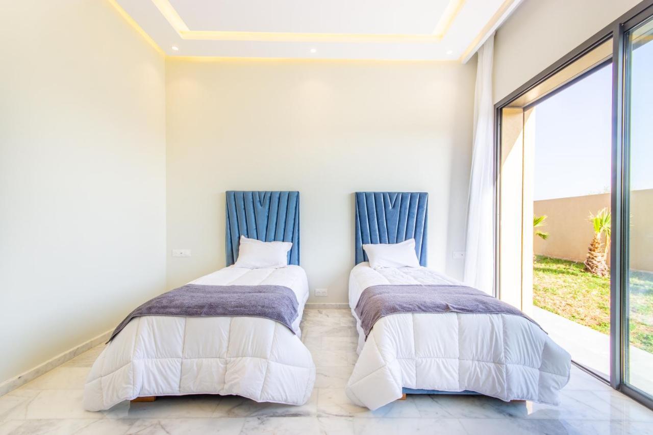 Villa NeWaVe, Lux, Piscine chauffée Inclus, Personnels Marrakesh Esterno foto